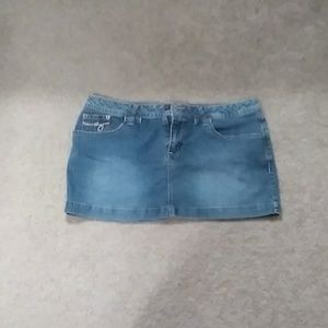 Jean mini skirt